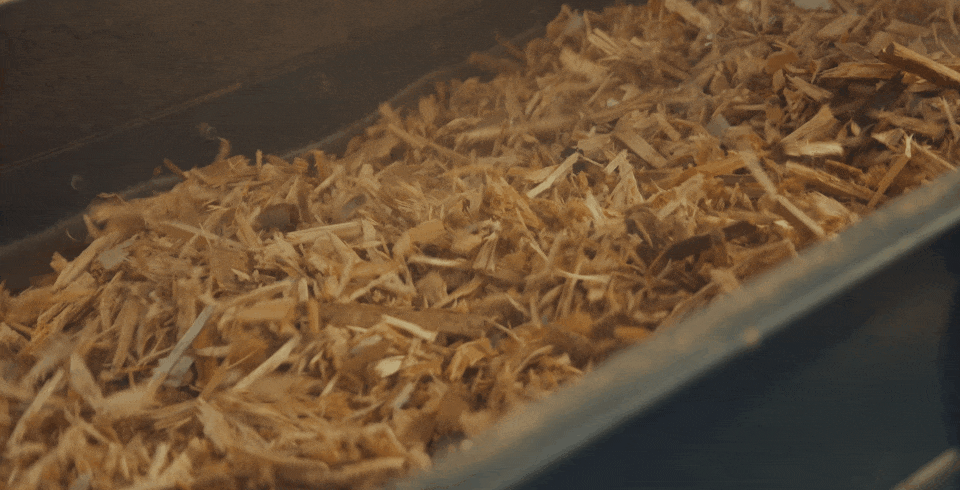 wood chip separating